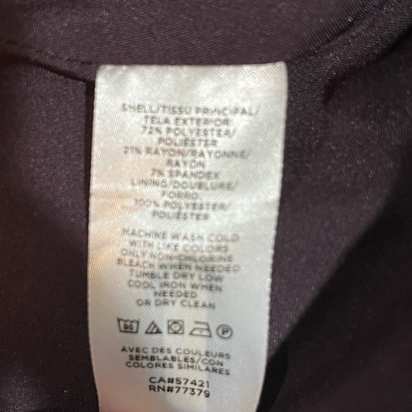 Ann Taylor Factory Plum Blazer with button closure size 2 - Picture 5 of 8